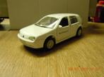 Volkswagen Golf.  Model zonder ovp. Schaal ca 1:38 . Kijk bi, Hobby en Vrije tijd, Modelauto's | 1:43, Verzenden, Zo goed als nieuw