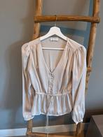 Mooie satijnachtige blouse van Cotton Club size XS, Beige, Ophalen of Verzenden, Zo goed als nieuw, Maat 34 (XS) of kleiner