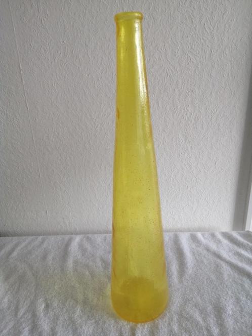 Gele (sier)vaas hoog UNIEK, Huis en Inrichting, Woonaccessoires | Vazen, Nieuw, Geel, Minder dan 50 cm, Kunststof, Ophalen of Verzenden
