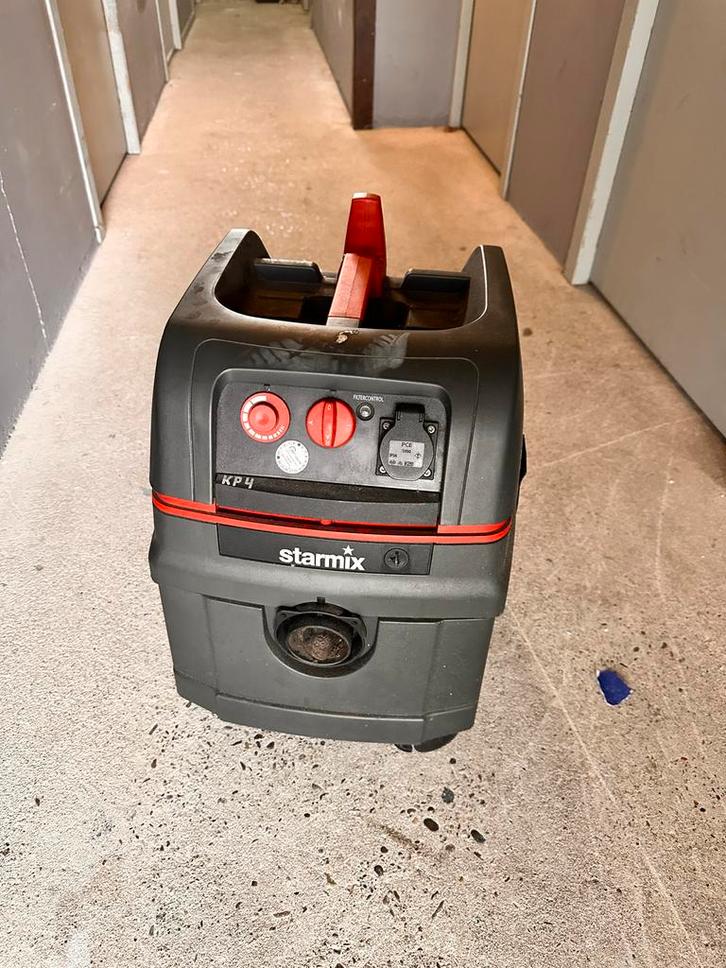 Starmix KP4 Stofzuiger -, Witgoed en Apparatuur, Stofzuigers, Gebruikt, Stofzuiger, 1200 tot 1600 watt, Reservoir, Ophalen of Verzenden