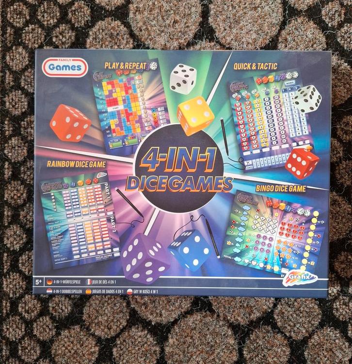 4 in 1 dice games, Hobby en Vrije tijd, Gezelschapsspellen | Bordspellen, Ophalen of Verzenden