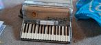 Royal Standard 80 bas accordeon, Muziek en Instrumenten, Accordeons, Gebruikt, Met riemen, 80-bas, Ophalen