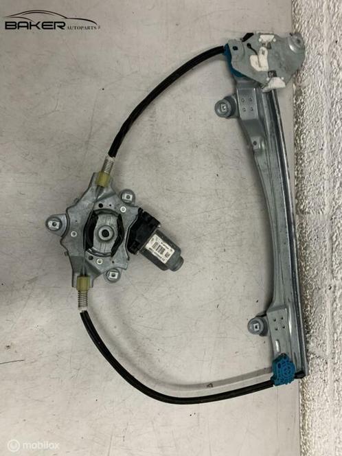 Ruitmechanisme linksvoor Renault Twingo II (07-'14) 400957C, Auto-onderdelen, Ruiten en Toebehoren, Renault, Gebruikt, Ophalen of Verzenden