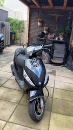 Piaggio Zip 2000 snor, Fietsen en Brommers, Scooters | Piaggio, Ophalen, Gebruikt, Zip, Benzine