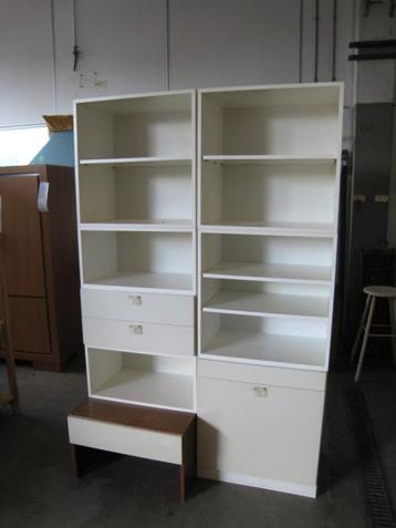 Vintage Pastoe 1973 wandmeubel beschikbaar voor biedingen