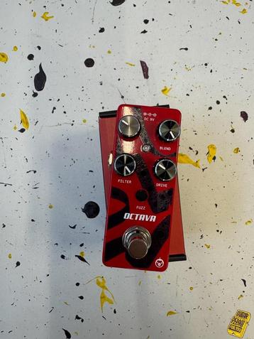 Pigtronix Octava Micro Octave Fuzz beschikbaar voor biedingen