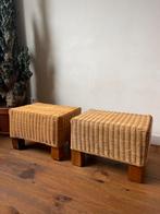 Set/2 vintage rotan voetenbankjes, X, Minder dan 50 cm, Ophalen of Verzenden, Zo goed als nieuw