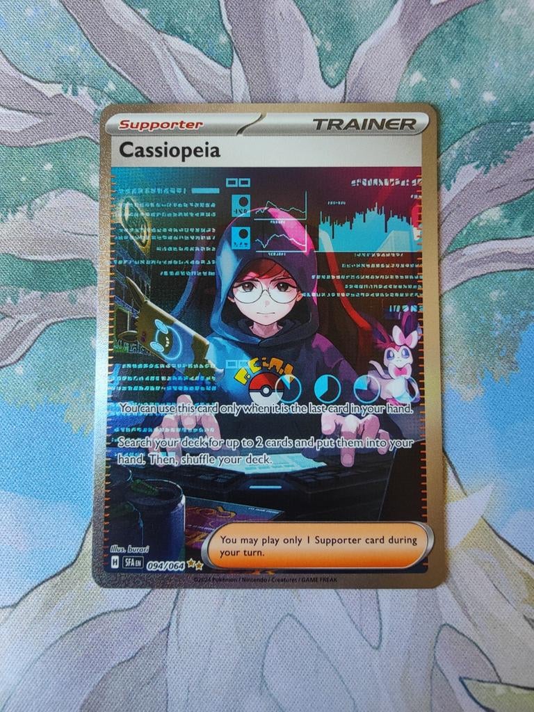 Pokemon shrouded fable cassiopeia illustration trainer 094, Ophalen of Verzenden, Nieuw, Losse kaart, Foil