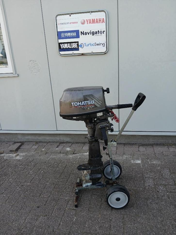 tohatsu 5 pk viertakt, Watersport en Boten, Buiten- en Binnenboordmotoren, Gebruikt, Benzine, Buitenboordmotor, Minder dan 5 pk