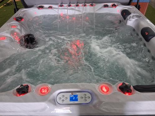 Balboa Passion FELICITY jacuzzi incl bezorging&garantie, Tuin en Terras, Bubbelbaden en Hottubs, Zo goed als nieuw, Filter, Trap
