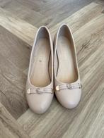 Hakken - Maat 39, Ophalen, Gedragen, Beige, Pumps