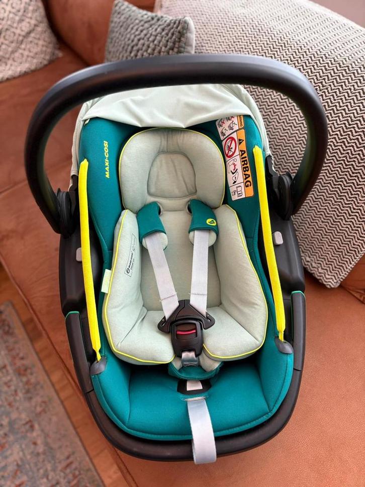 Maxi Cosi Coral 360 + newborn inlay, Kinderen en Baby's, Autostoeltjes, Zo goed als nieuw, Maxi-Cosi, 0 t/m 13 kg, Isofix, Ophalen