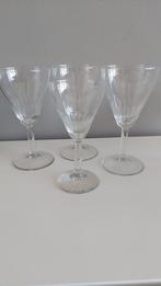 3 grote en 1 kleiner wijnglas geslepen met oa sterren, Ophalen of Verzenden