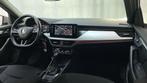 Skoda Kamiq 1.0 TSI 116pk DSG Sport Business Stoelverwarming, Stof, Gebruikt, Origineel Nederlands, Grijs
