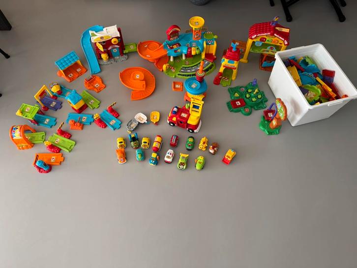 Grote collectie v-Tech Toet Toet autos/ Zoef Zoef dieren, Kinderen en Baby's, Speelgoed | Bouwstenen, Gebruikt, Ophalen