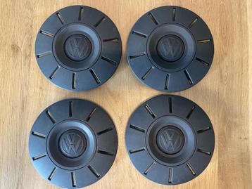 Set wieldoppen naafkappen VW Transporter T6 2N0 601 151 beschikbaar voor biedingen