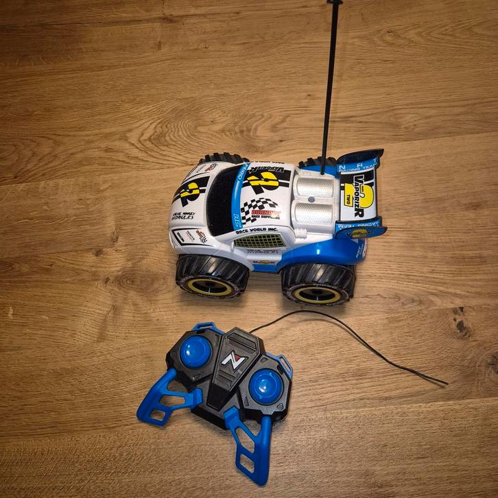 Nikko vaporizer 2 afstandbestuurbare auto, Hobby en Vrije tijd, Modelbouw | Radiografisch | Auto's, Zo goed als nieuw, Auto offroad