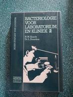 Bacteriologie voor Laboratorium en kliniek 2
ISBN:9031310662, Boeken, N.M. Knecht en prof Doornbos, Zo goed als nieuw, Beta, HBO