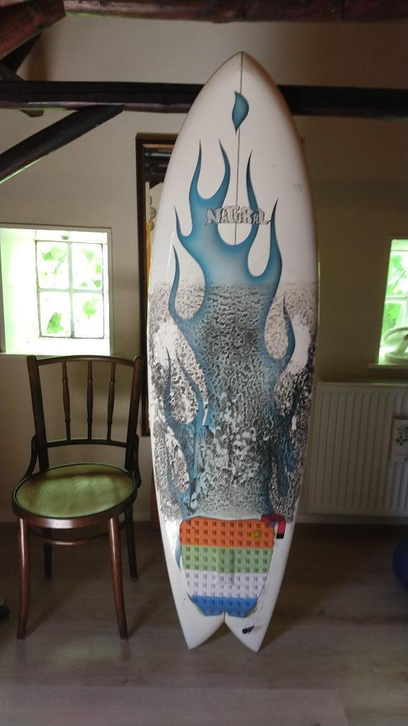Surfboard met surfbag, Watersport en Boten, Golfsurfen, Gebruikt, Shortboard, Met vinnen, Met draagtas, Ophalen