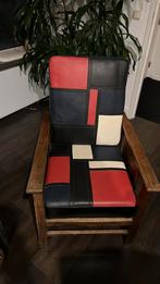 Ouderwetse eiken rookstoel opnieuw bekleed met leer, Ophalen