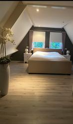 Eastborn boxspring 200 x 210, Ophalen, Zo goed als nieuw, Tweepersoons