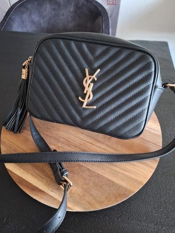 Tasje met lang hengsel zwart beschikbaar voor biedingen