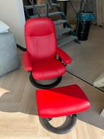 RELAX FAUTEUIL ROOD ZIT STOEL MET VOETENBANK, Huis en Inrichting, Fauteuils, Verzenden, Zo goed als nieuw, Leer rood, 50 tot 75 cm