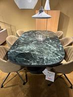 Leolux Toveri dinging table 220, Ophalen, 200 cm of meer, 50 tot 100 cm, Zo goed als nieuw