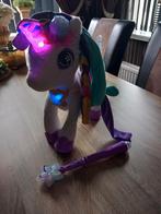 Vtech styla en bella puppy in draagzak, Kinderen en Baby's, Speelgoed | My Little Pony, Ophalen, Zo goed als nieuw