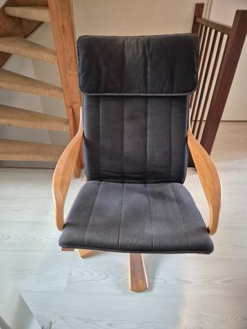 Fauteuil/stoel  hout met stoffen bekleding beschikbaar voor biedingen