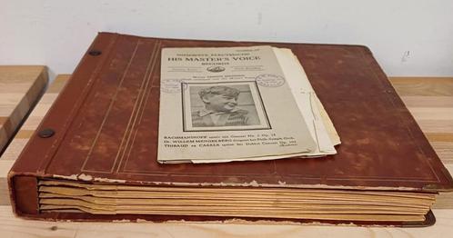 Vintage opbergmap met 12 bakelieten platen, Cd's en Dvd's, Vinyl | Wereldmuziek, Gebruikt, Overige soorten, Ophalen of Verzenden