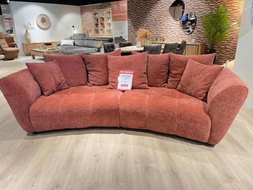 Showmodel Megasofa La grande, Huis en Inrichting, Banken | Bankstellen, Zo goed als nieuw, Rechte bank, Driepersoons, 250 tot 300 cm