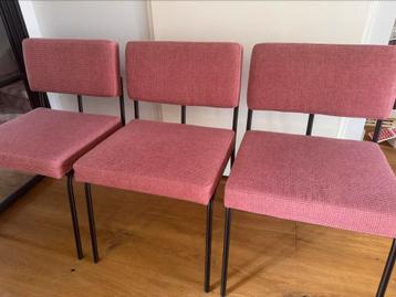 3x FEST Monday Chair beschikbaar voor biedingen
