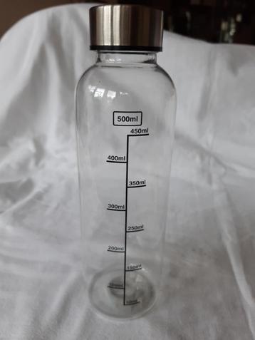 Nieuwe waterfles van 500 ml. beschikbaar voor biedingen