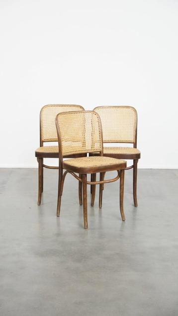 Vintage bistrostoeltjes in de stijl van Thonet, houten frame beschikbaar voor biedingen