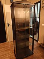 Glazen vitrinekast, Huis en Inrichting, Ophalen, Zo goed als nieuw