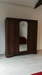 Mooie grote antieke driedeurs-kast ( Bieden!), Ophalen of Verzenden, Zo goed als nieuw, 50 tot 75 cm, 200 cm of meer