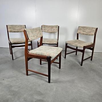Vintage stoelen, set van 4 beschikbaar voor biedingen