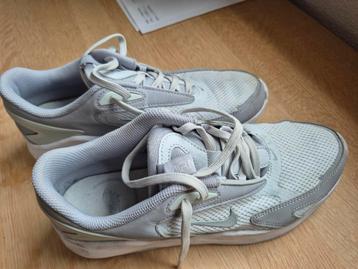 Nike air, maat 41, 26,5cm bijna nieuw beschikbaar voor biedingen