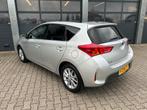 TOYOTA Auris 1.8 Hybrid 136pk Lease, Auto's, Euro 5, Stof, Gebruikt, Zwart
