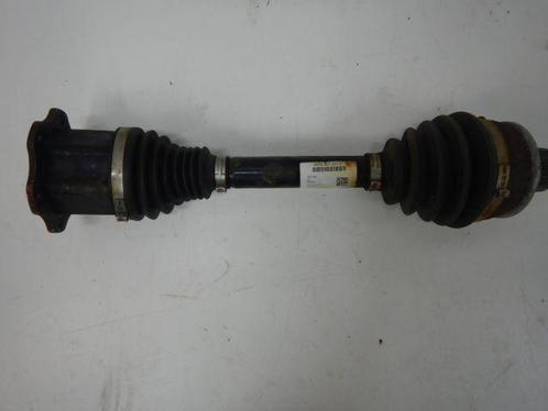 Audi A4 8W Aandrijfas Links 8W0407271F, Auto-onderdelen, Transmissie en Toebehoren, Audi, Gebruikt, Ophalen of Verzenden