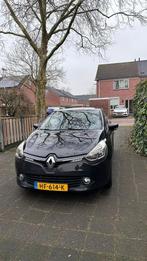 Renault Clio 0.9 TCE 66KW 5-DRS 2015 Zwart, Auto's, Renault, Voorwielaandrijving, 898 cc, 40 €/maand, 540 kg