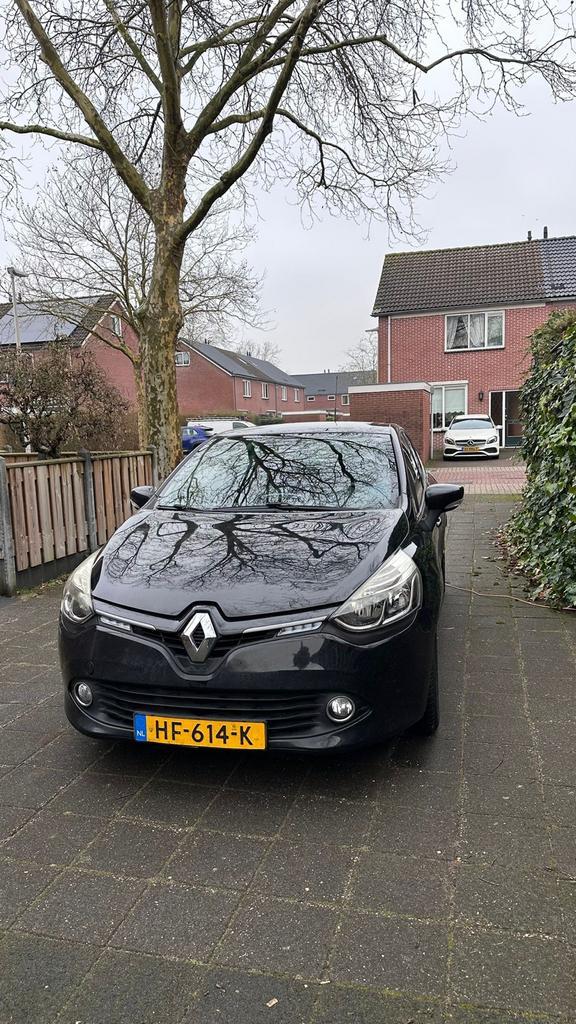 Renault Clio 0.9 TCE 66KW 5-DRS 2015 Zwart, Auto's, Renault, Particulier, Clio, Benzine, A, Hatchback, Handgeschakeld, Origineel Nederlands