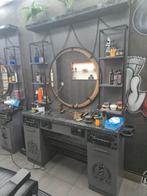 Complete Barbershop Setup / Complete Barbershop Set –, Huis en Inrichting, Tafels | Salontafels, Zo goed als nieuw, Minder dan 50 cm