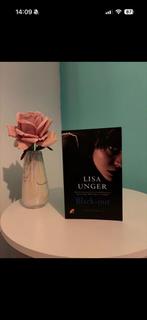 Lisa Unger - Black-out, Zo goed als nieuw, Amerika, Ophalen of Verzenden, Lisa Unger