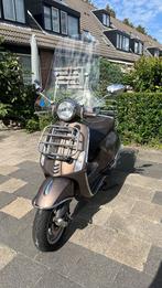 Vespa Primavera, Fietsen en Brommers, Scooters | Vespa, Ophalen, Overige modellen, Maximaal 45 km/u, Zo goed als nieuw