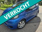 Toyota Aygo 1.0-12V Airco/Nieuwe APK en onderhoud, Voorwielaandrijving, Euro 5, Stof, Gebruikt