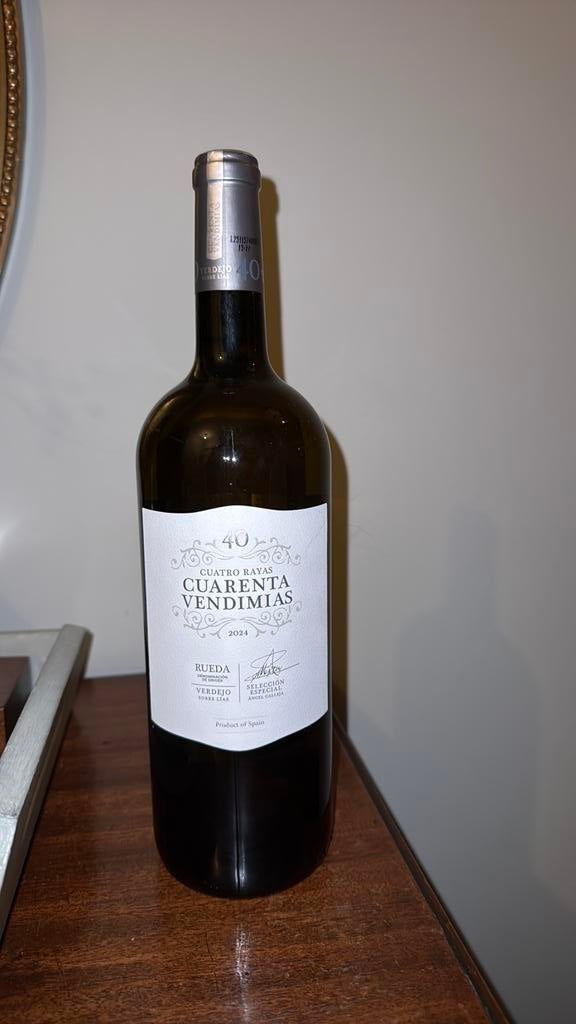 Wijn wit 1,5 liter spanje, Ophalen, Zo goed als nieuw, Rode wijn