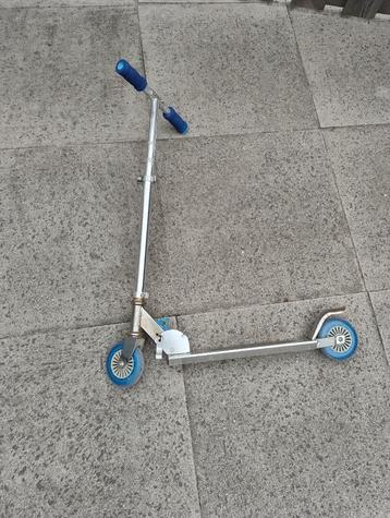 stuntstep beschikbaar voor biedingen