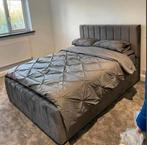 Elegante harmonie: het unieke paneelbed, Verzenden, Wit, Dekbedovertrek, Nieuw